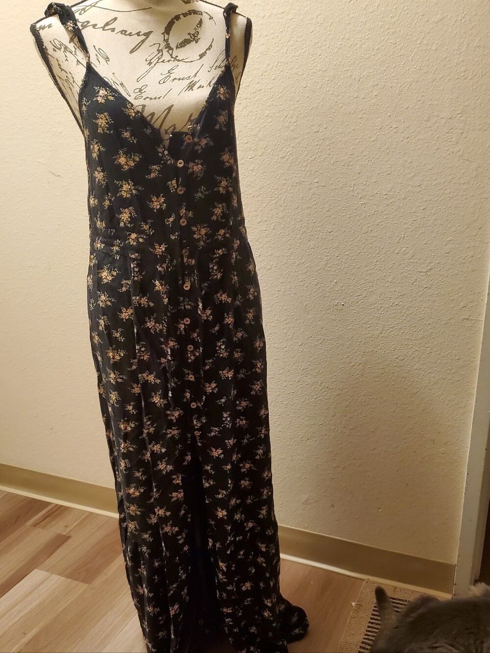 American Eagle Outfitters Black Floral Button-Front Long Maxi Dress Xs Fits Sm